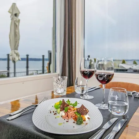 Апартаменты 4 Person On A In