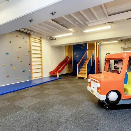 4 Person On A In * Fåborg