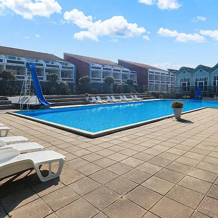 Апартаменты 4 Person On A In